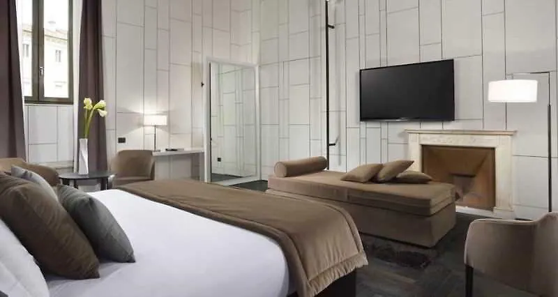 Piazza Del Gesu' Luxury Suites Roma Itália