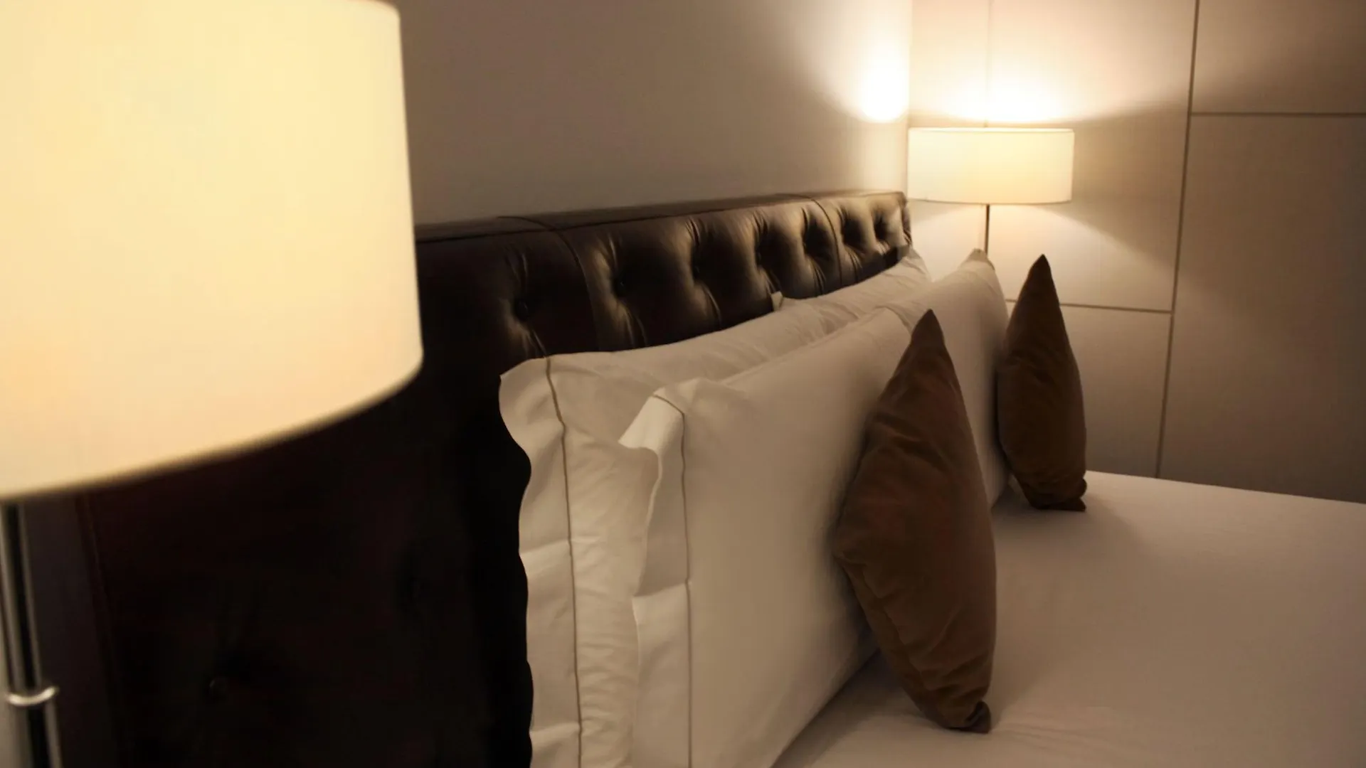 Piazza Del Gesu' Luxury Suites Roma 2*,  Itália